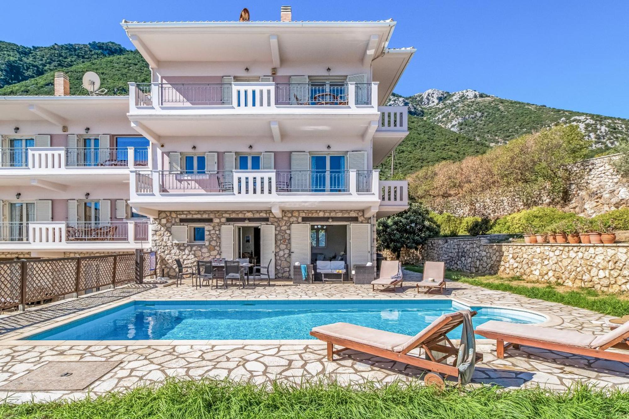 Villa Aeropi Никиана Экстерьер фото